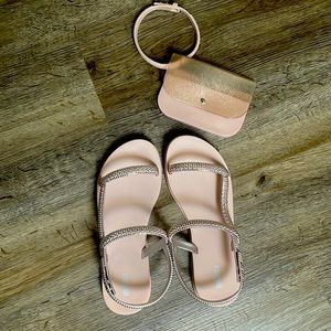 NWOT Size 8 Melissa Women’s Glamorous Sandal with wristlet